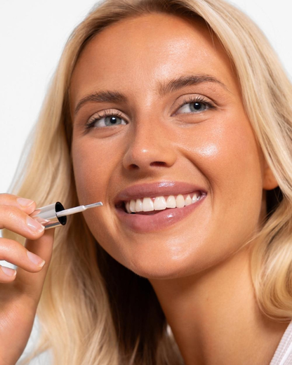 ✨Hvitere tenner på sekunder✔️ (Kjøp 1 få 1 gratis)
