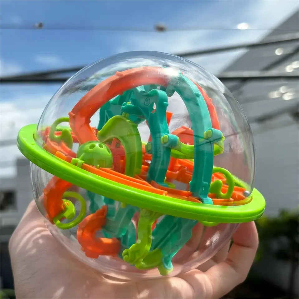Intellektuell boll 3D-labyrint