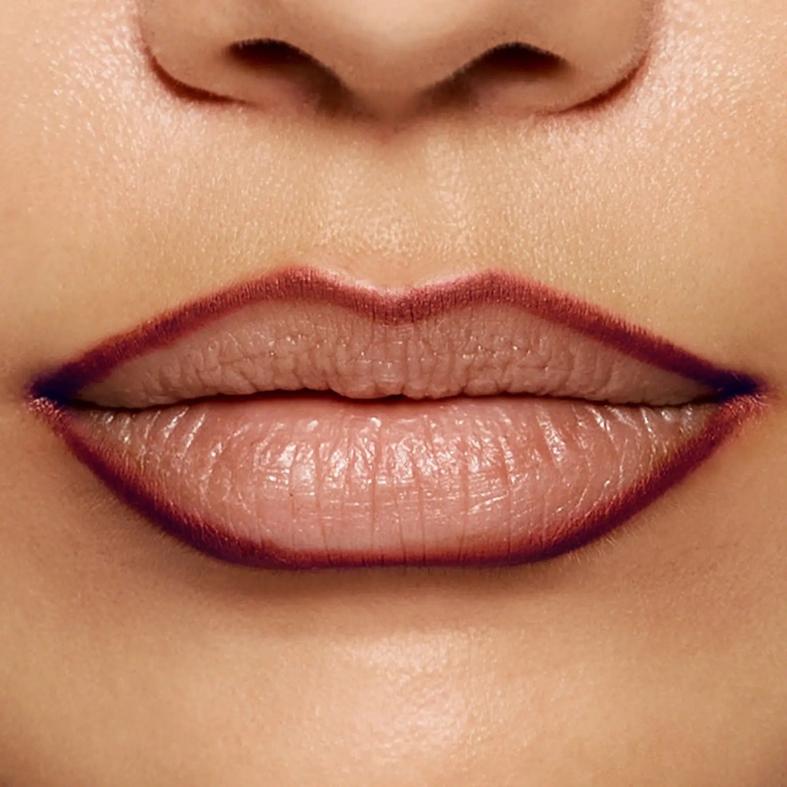 💋Easy Glide Lip Liner — Krämig, blandbar färg med smidig applicering