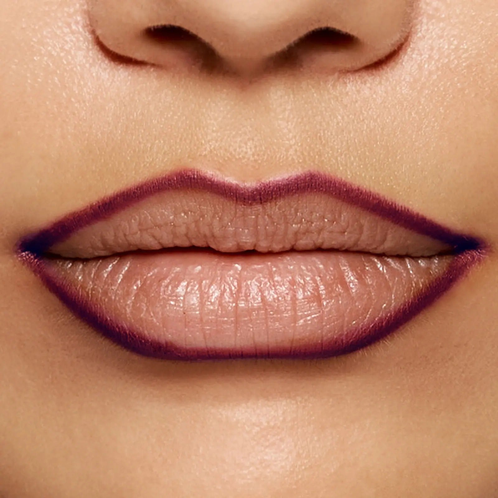 💋Easy Glide Lip Liner — Krämig, blandbar färg med smidig applicering